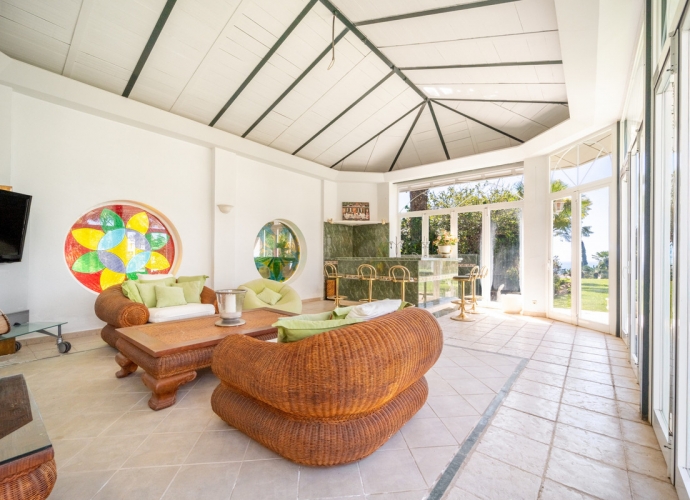 Villa Independiente en Sierra Blanca - 8