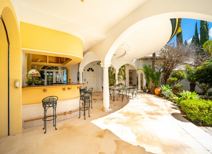 Villa Independiente en Sierra Blanca - 10