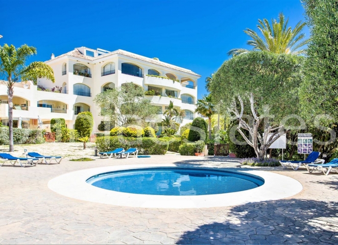 Apartment Penthouse Duplex en Bahía de Marbella Vista Hermosa  - 2