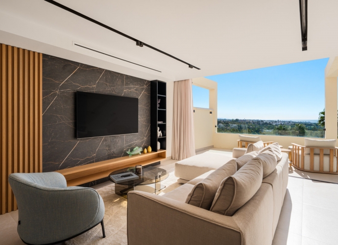 Apartamento Planta Media en Nueva Andalucía Palacetes los Belvederes  - 1