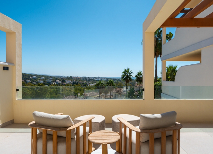 Apartamento Planta Media en Nueva Andalucía Palacetes los Belvederes  - 3