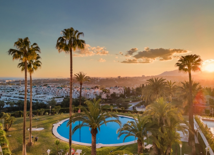 Apartamento Planta Media en The Golden Mile Las Terrazas de las Lomas  - 6