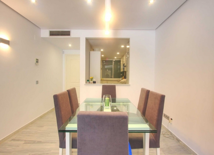 Apartamento Planta Baja en Elviria Golden Beach  - 10