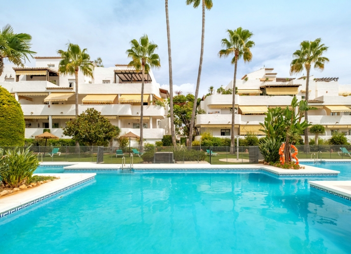 Apartamento Planta Media en Nagüeles Jardines de Sierra Blanca  - 1