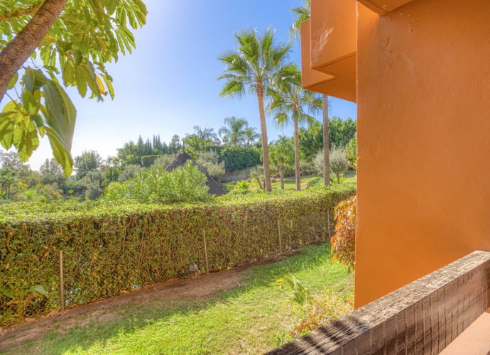 Apartamento Planta Baja en Nueva Andalucía El Alminar de Marbella  - 8