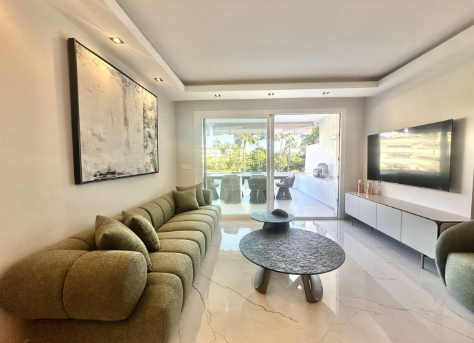 Apartamento Planta Media en Nueva Andalucía Los Granados Golf  - 7