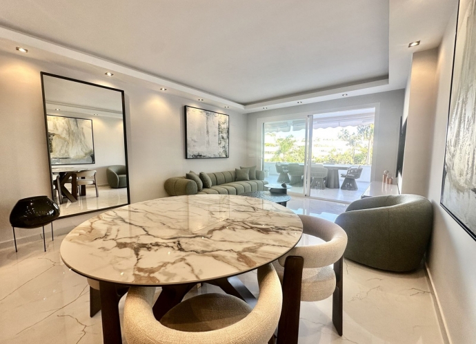 Apartamento Planta Media en Nueva Andalucía Los Granados Golf  - 9