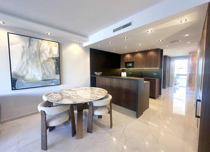 Apartamento Planta Media en Nueva Andalucía Los Granados Golf  - 10