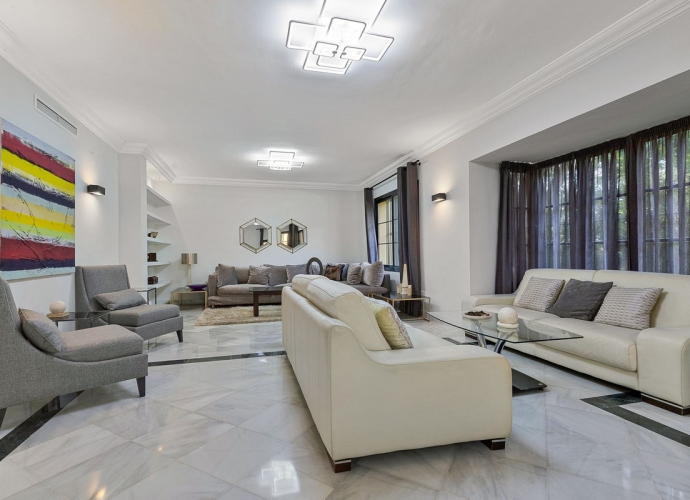 Villa Independiente en Guadalmina Baja - 4
