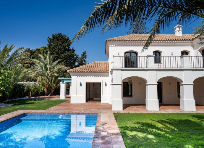 Villa Independiente en Guadalmina Baja - 1