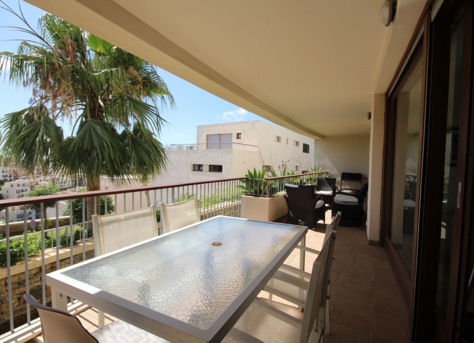 Apartamento Planta Baja en Los Monteros - 2