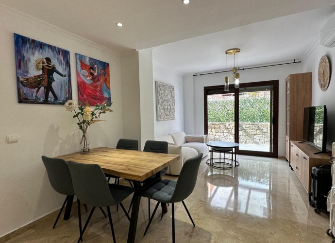 Apartamento Planta Media en The Golden Mile Coto Real  - 6