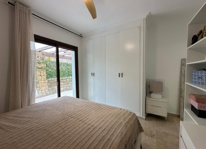 Apartamento Planta Media en The Golden Mile Coto Real  - 10