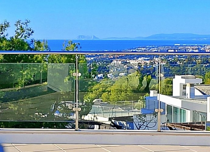 Villa Adosada en Sierra Blanca - 1