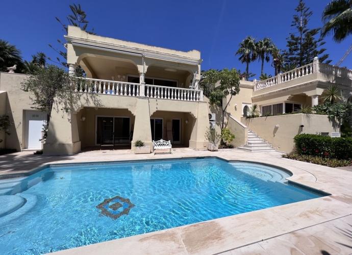 Villa Independiente en Bahía de Marbella - 4