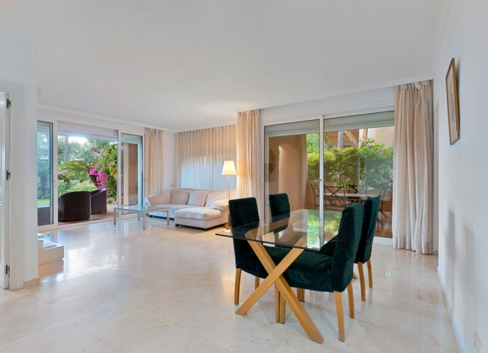 Apartamento Planta Baja en Sierra Blanca - 1