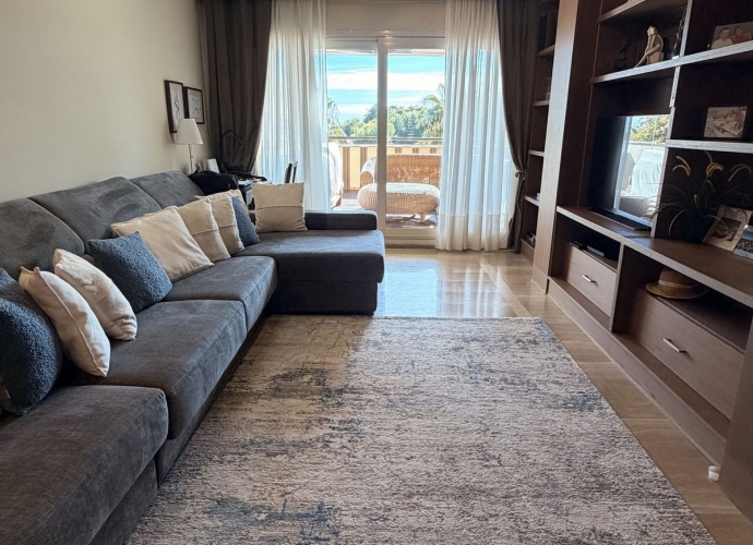 Apartamento Planta Media en Sierra Blanca - 3