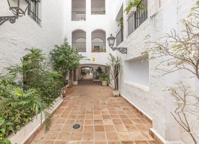 Apartment Middle Floor in Puerto Banús - 5