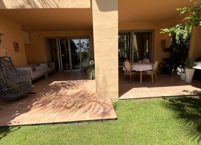 Apartamento Planta Baja en Sierra Blanca - 2