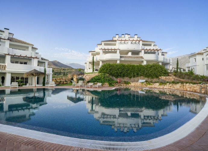 Apartamento Planta Baja en Aloha - 1