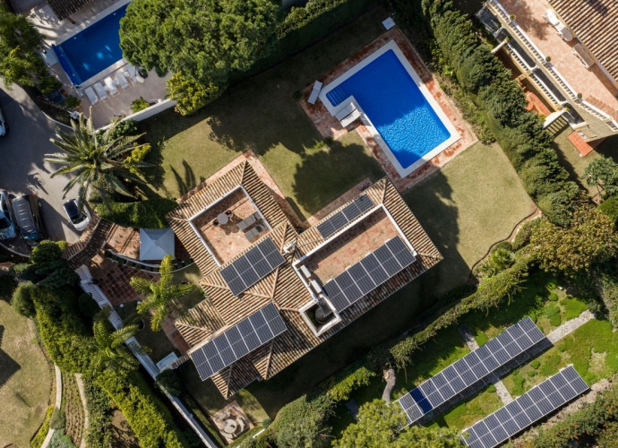 Villa Independiente en Los Monteros - 3