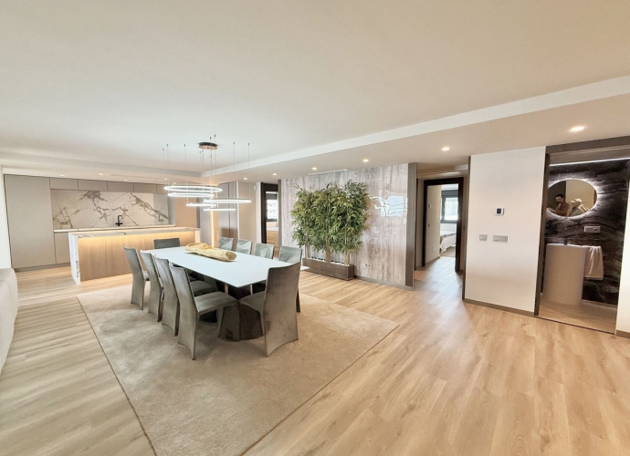 Apartamento Planta Media en Puerto Banús - 1