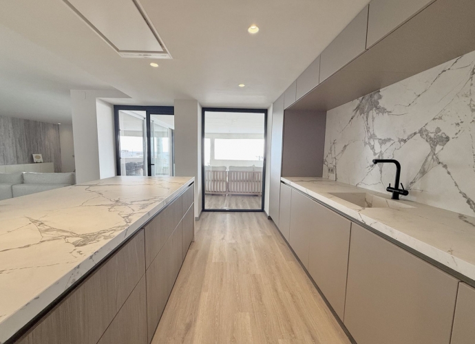 Apartamento Planta Media en Puerto Banús - 7