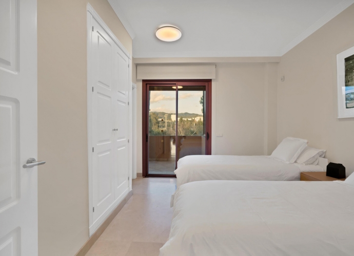 Apartamento Planta Media en Bahía de Marbella - 7