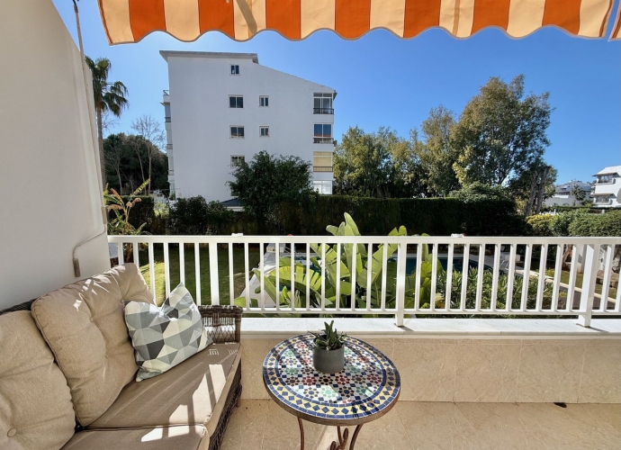Apartamento Planta Media en Puerto Banús - 2
