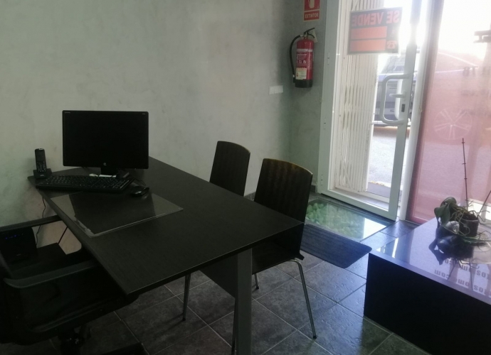 Commercial Office en San Pedro de Alcántara - 2