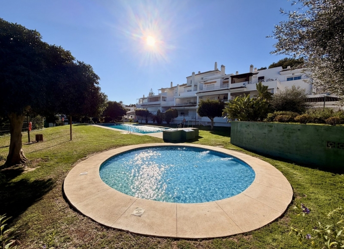 Apartamento Planta Media en Río Real - 1