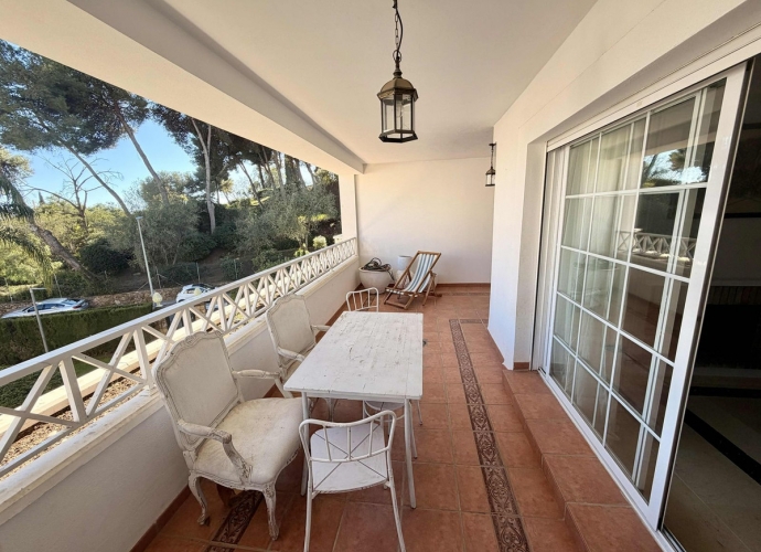 Apartamento Planta Media en Río Real - 3