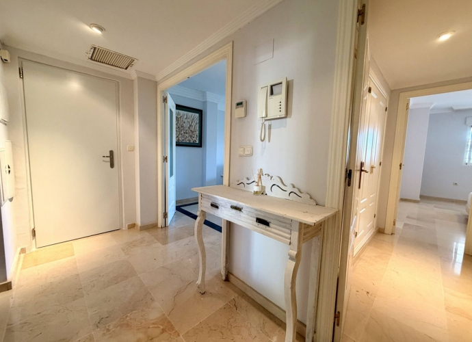 Apartamento Planta Media en Río Real - 5