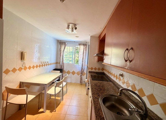 Apartamento Planta Media en Río Real - 8
