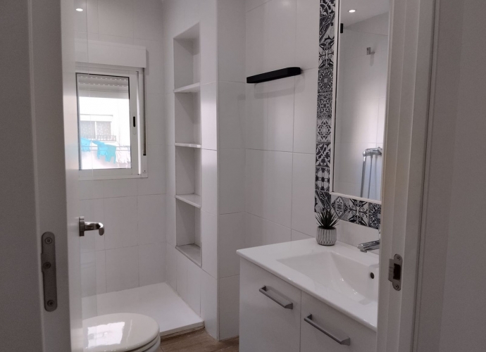 Apartamento Planta Media en Marbella - 8
