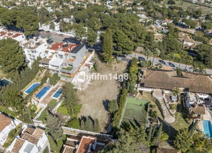 Plot Land situé à Nueva Andalucía - 1