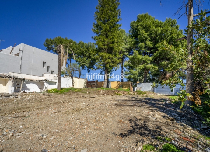 Plot Land situé à Nueva Andalucía - 7