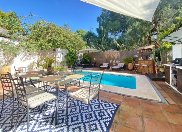 Villa Semi Detached in Marbella - 5