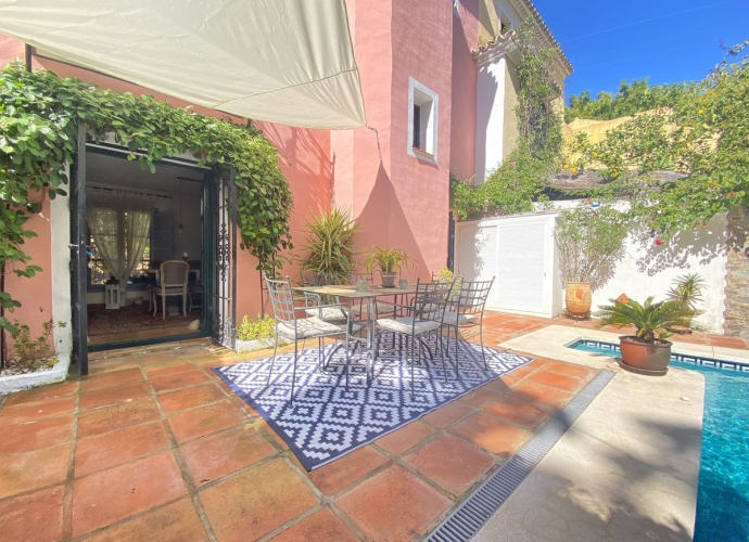 Villa Semi Detached in Marbella - 9