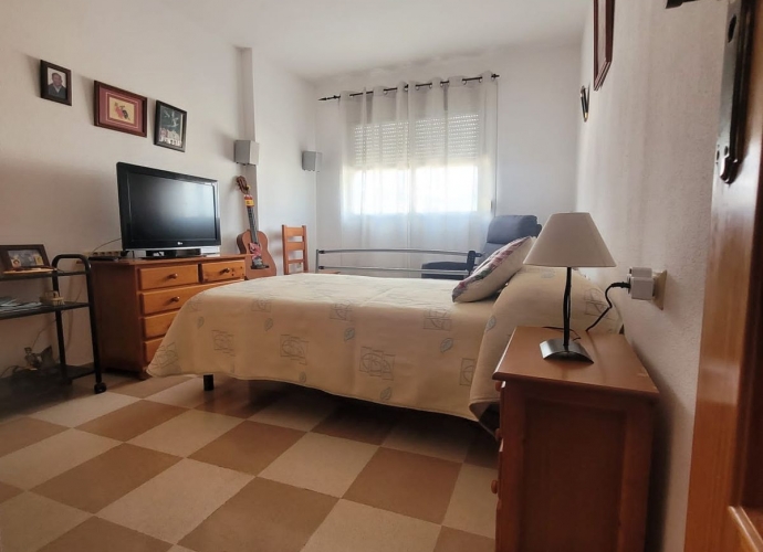 Apartamento Planta Media en Estepona - 3