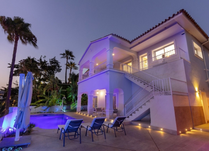 Villa Independiente en Benahavís - 1