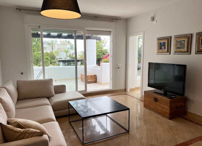 Apartamento Planta Media en Río Real - 2
