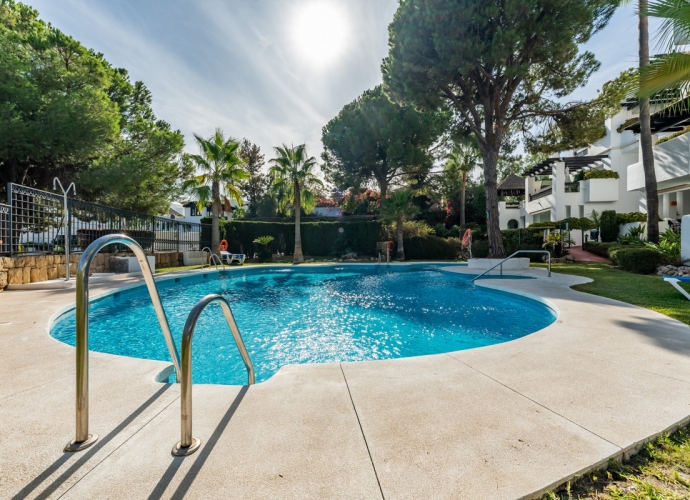 Apartamento Planta Media en Río Real - 2