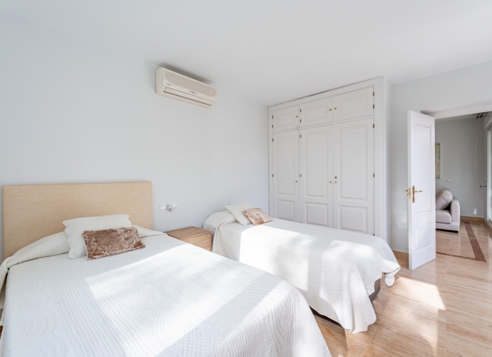 Apartamento Planta Media en Río Real - 5