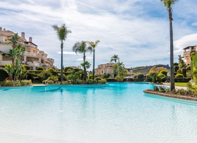 Apartamento Planta Baja en Benahavís - 1