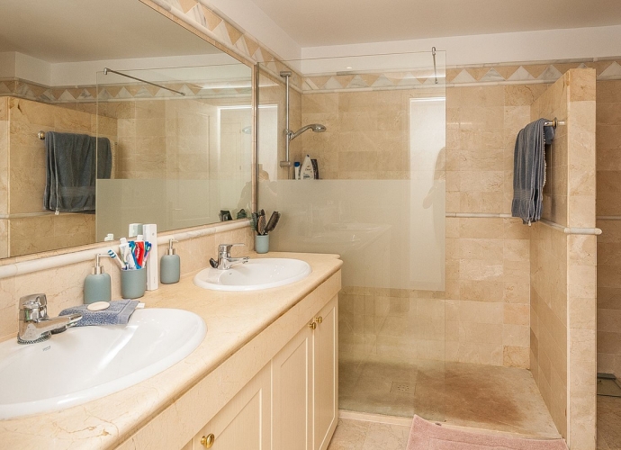 Apartamento Planta Media en Elviria - 7