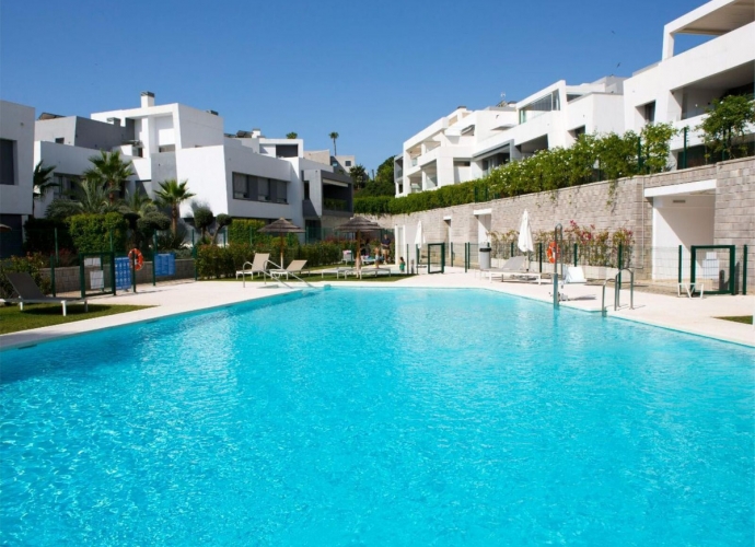 Appartement  rez de chaussée situé à Estepona - 1