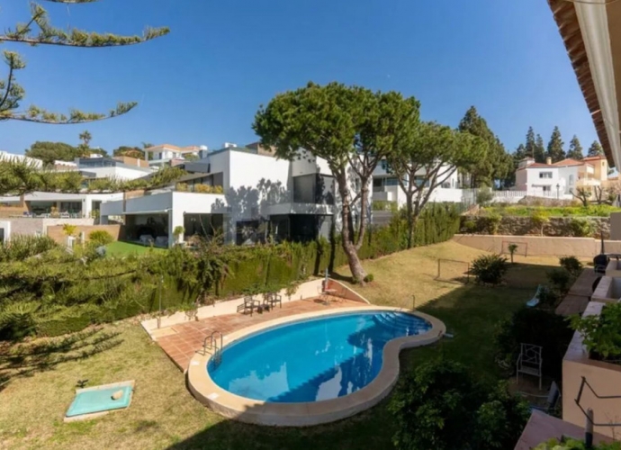 Villa Semi Detached in Marbella - 3