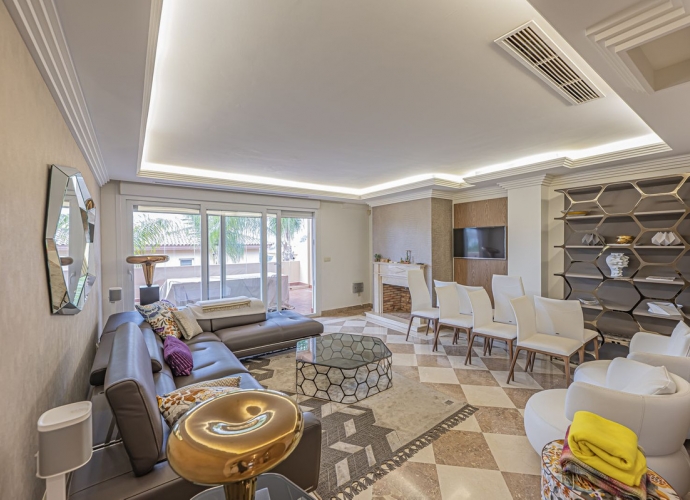 Apartamento Planta Media en Nueva Andalucía - 1