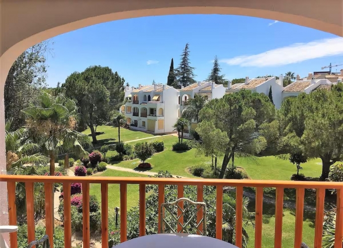Apartamento Planta Media en Nueva Andalucía - 2